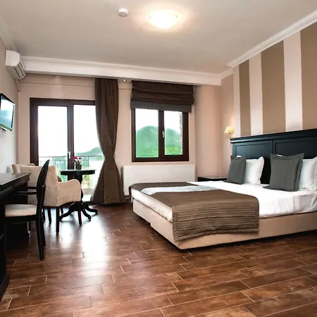 Enastron View Otel Kesriye