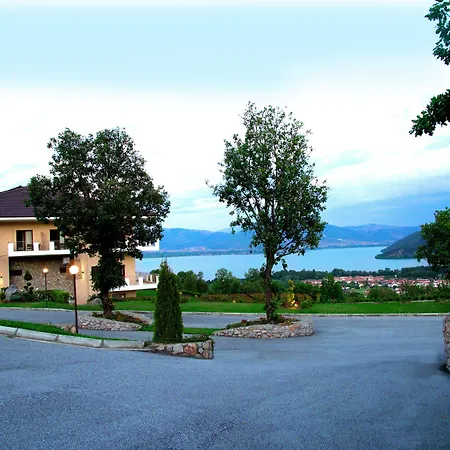 Enastron View Hotel 4*