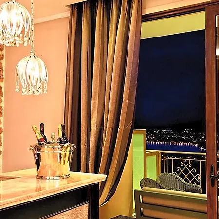 Hotel Enastron View 4*