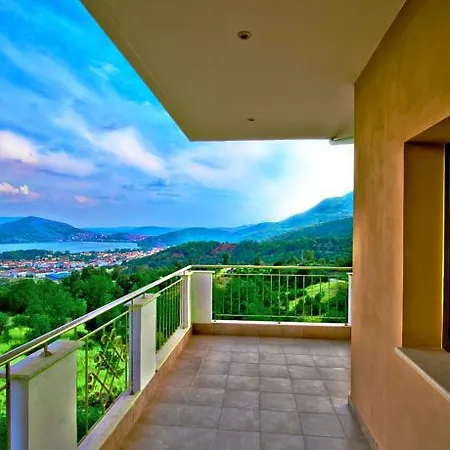 Отель Enastron View 4*