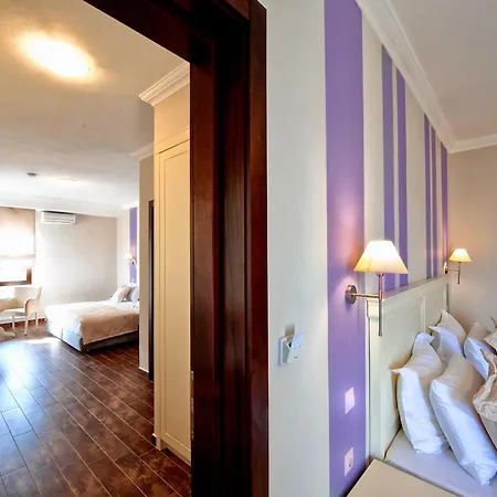 Hotel Enastron View