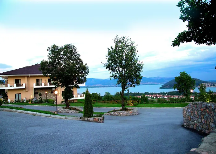 Enastron View Hotel 4*